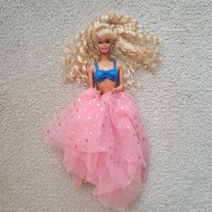 Crimped Hair Barbie Doll with Blue Top and Pink Skirt
